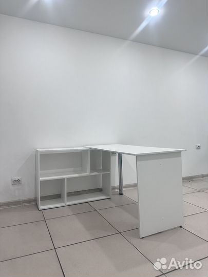 Стол письменный угловой