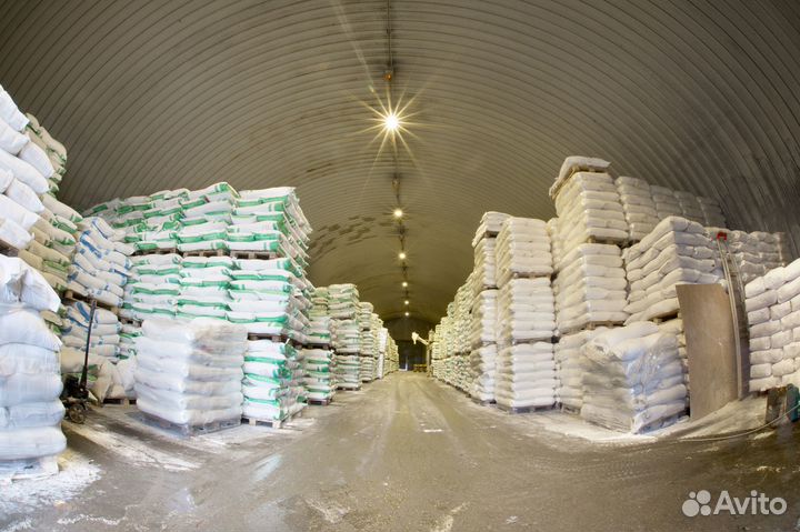 Требуется зав складом