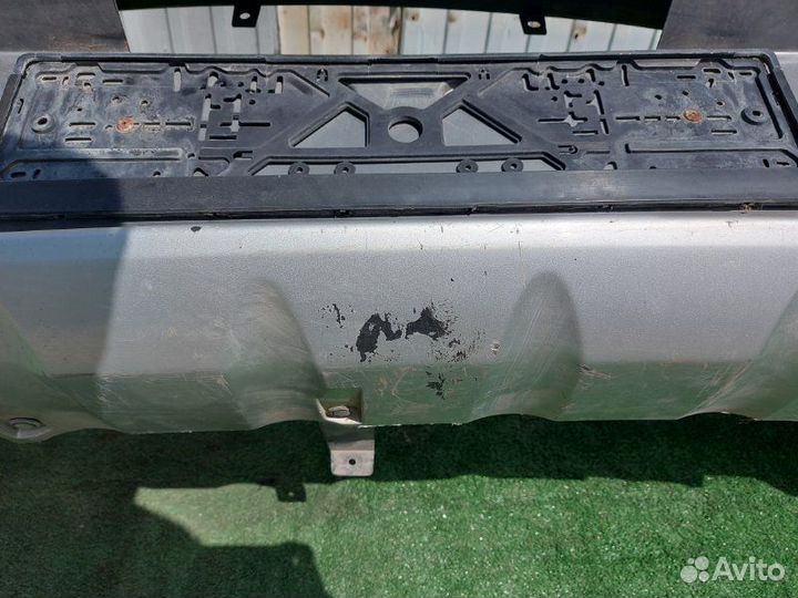 Бампер задний Mitsubishi Outlander CU5W 4G69 2004