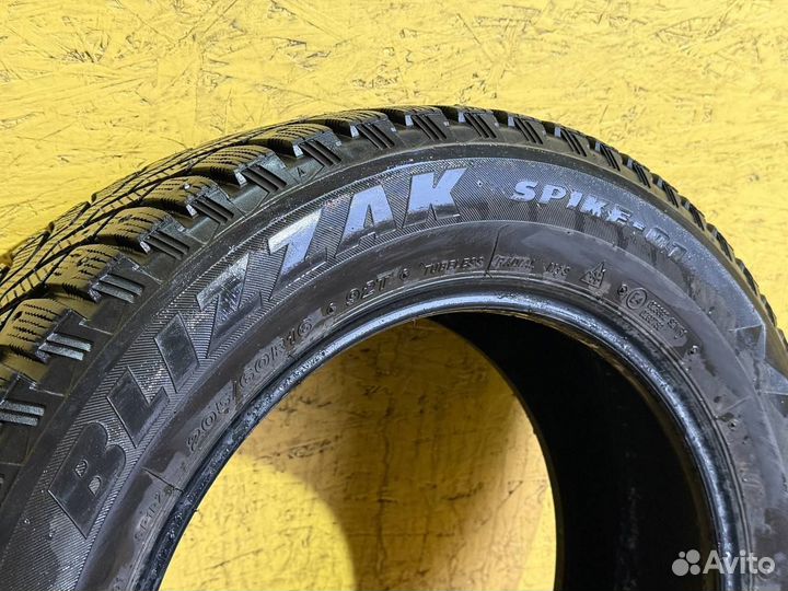 Bridgestone Blizzak Spike-01 205/60 R16 92T