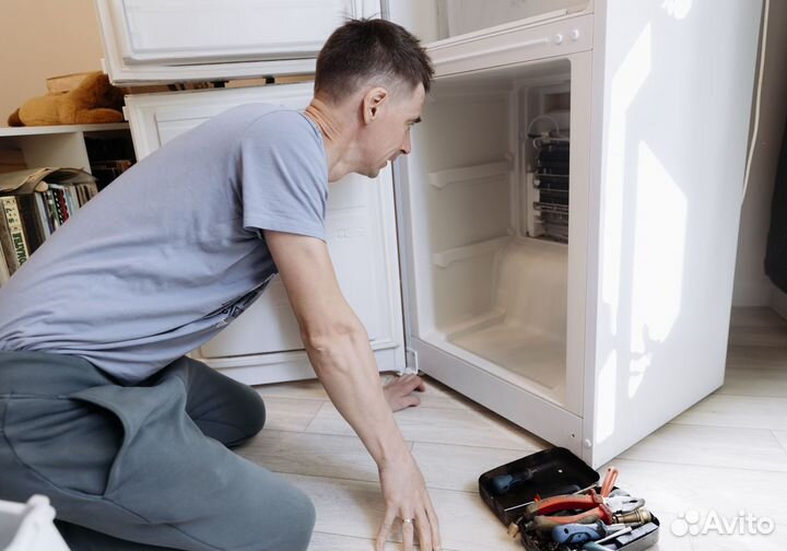 Мастер по ремонту холодильников. Надежно и честно