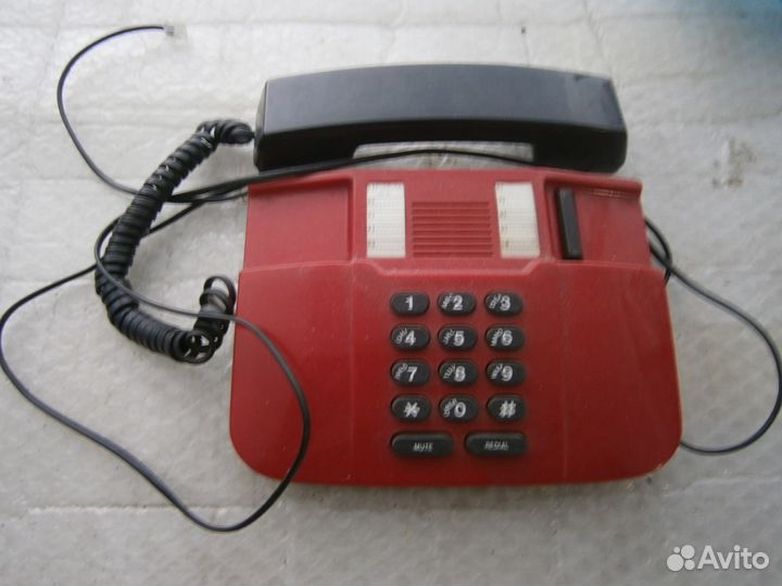 Телефон кнопочный стационарный