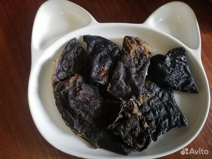 Лакомства для собак и кошек