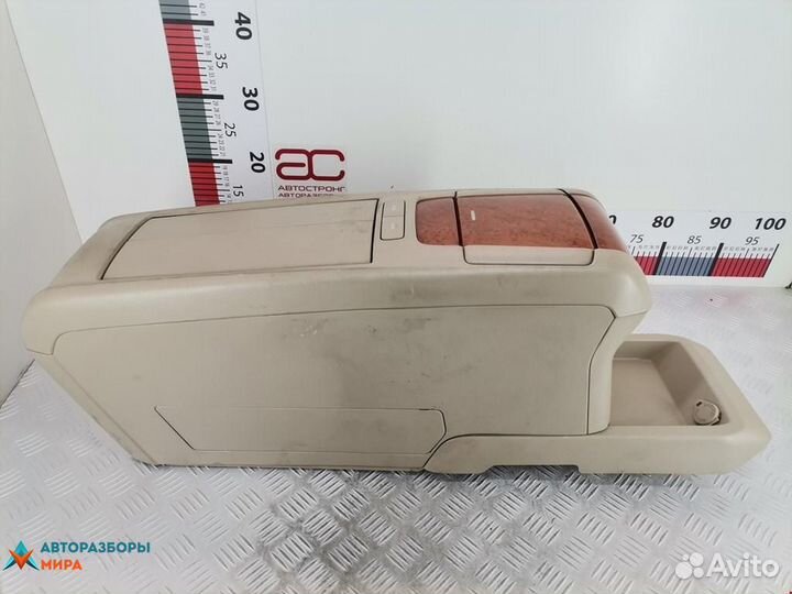 Подлокотник Lexus RX 2003 5881048071A0