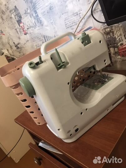 Швейная машина, полный швейный набор