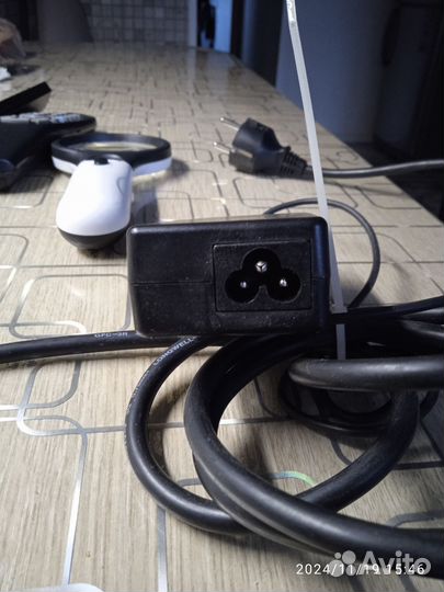 Адаптер 24v-2.65 ампер