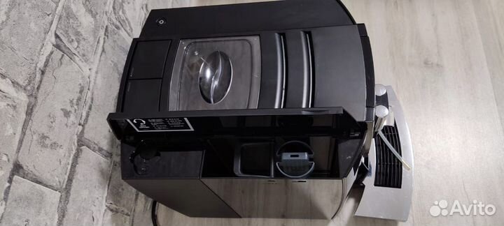 Кофемашина jura e6