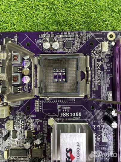 ECS P4M900T-M rev: 1.0 LGA 775