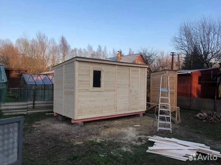 Дачный домик. Бытовка