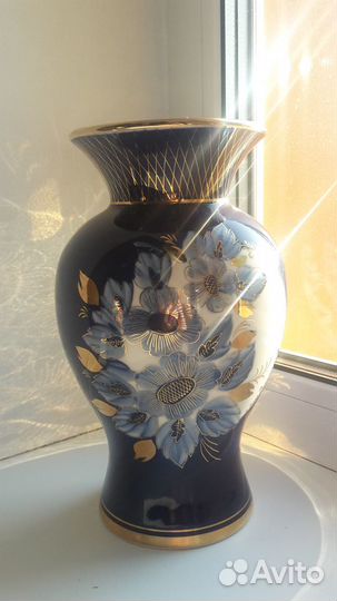 Ваза кобальт и золото