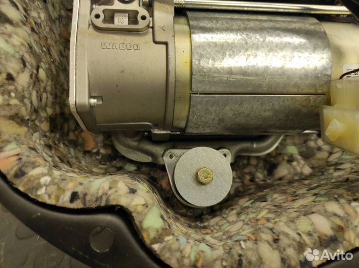 Компрессор пневмоподвески Bmw 525I E39 M54B25 2.5