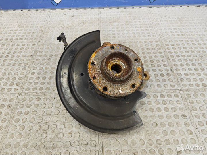 Поворотный кулак передний правый Renault Arkana