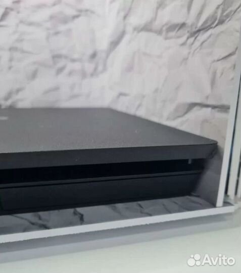 Playstation 4 Slim приставка игровая в прокат