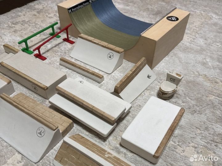 Гипсовые рампы для фингерборда