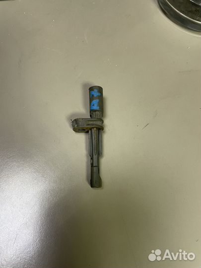 Датчик абс ABS задний Шкода Октавия А7