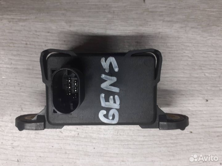 Датчик ускорения Hyundai Genesis