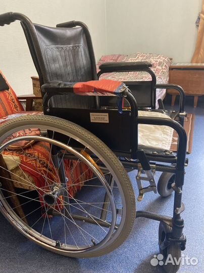 Кресло каталка