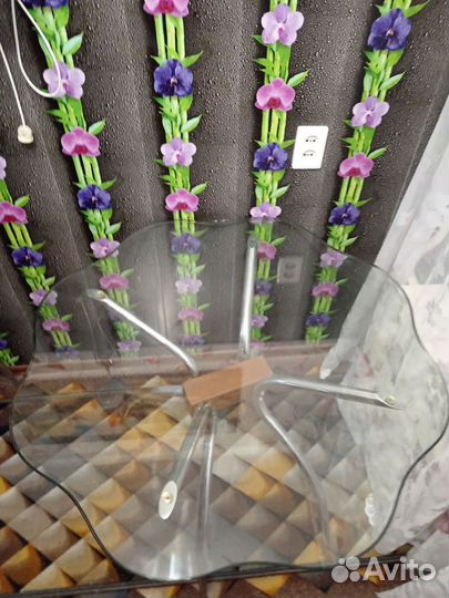 Стол круглый стеклянный