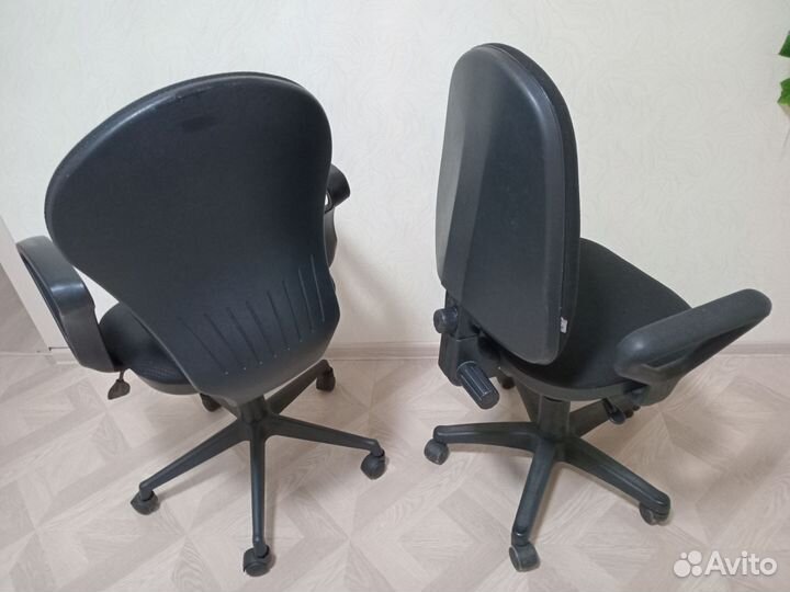 Компьютерное кресло