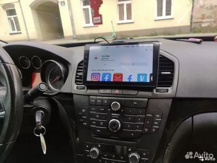 Магнитола Opel Insignia 08-12 Premium