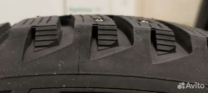 Goodyear UltraGrip Arctic 2 225/55 R17 101T