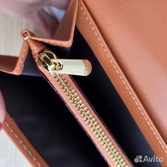 Кошелёк Etro на кнопке