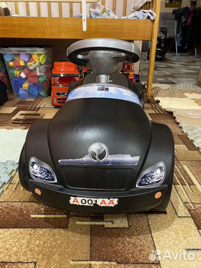 Детская машинка каталка толокар