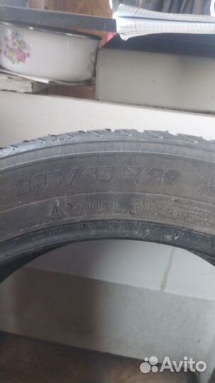 Michelin Alpin 2 265/45 R20