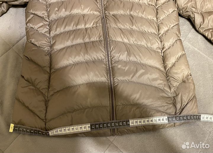 Пуховик ультралегкий Uniqlo