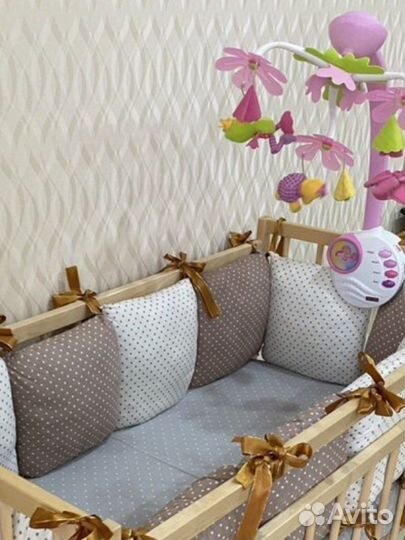 Мобиль на кроватку tiny love