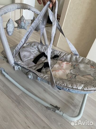 Шезлонг детский