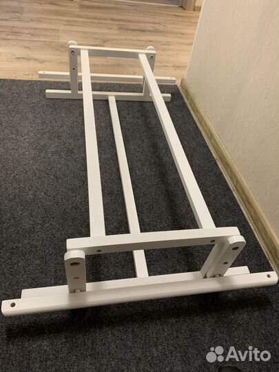 Маятник для кроватки