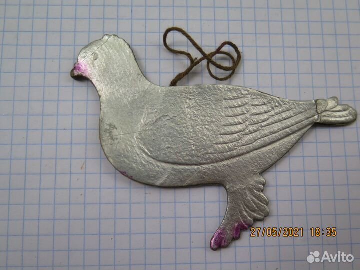 Елочная игрушка голубь