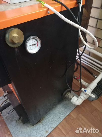 Котел отопительный