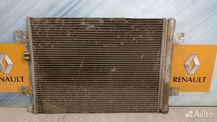 Радиатор кондиционера Renault sandero