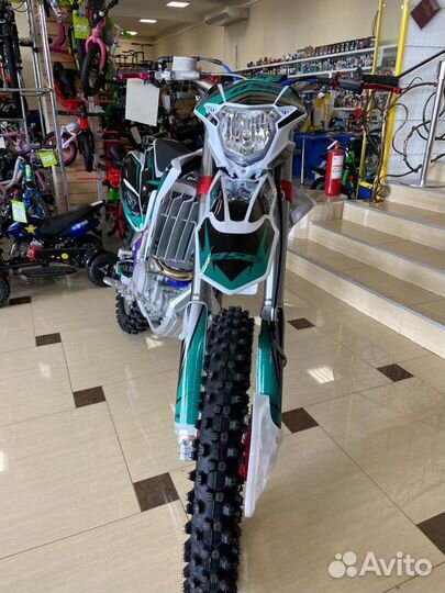 Мотоцикл кроссовый BSE RTC-300R 21/18