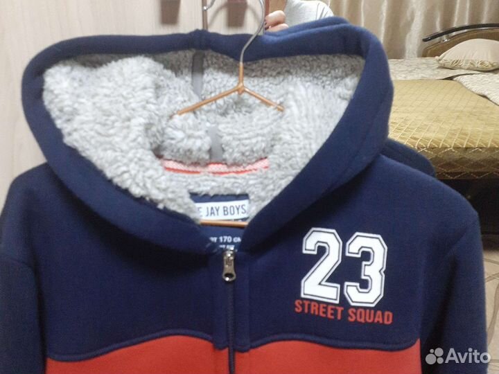 Толстовка с капюшоном для мальчика