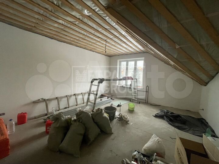 2-к. квартира, 53 м², 3/3 эт.