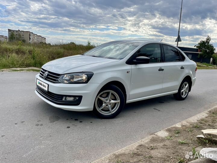 Volkswagen Polo 1.6 AT, 2017, 96 400 км