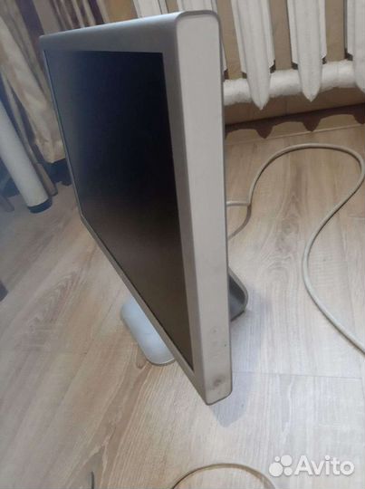 Монитор Apple Cinema HD display 20 inch