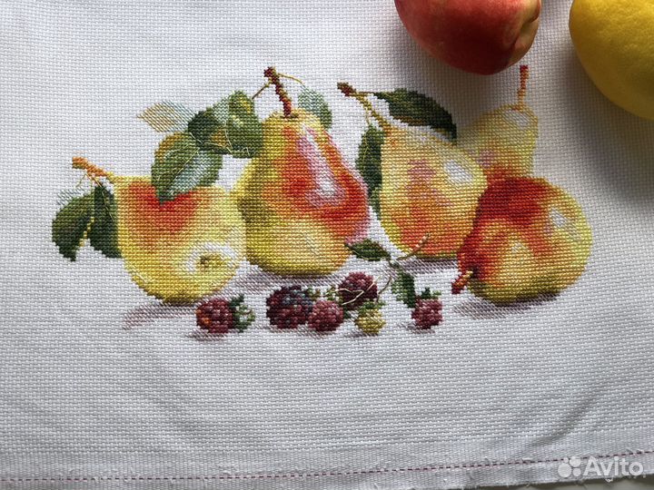 Остатки от набора для вышивания Яблоки и Груши