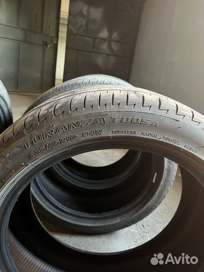 Bridgestone Turanza T005A 235/45 R18