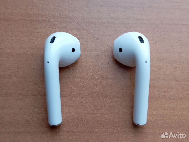 Apple Airpods 2