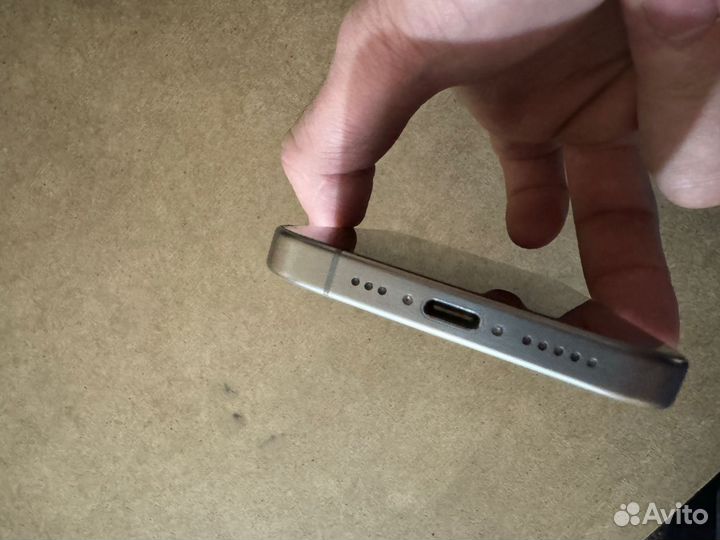 iPhone 15 Pro, 128 ГБ