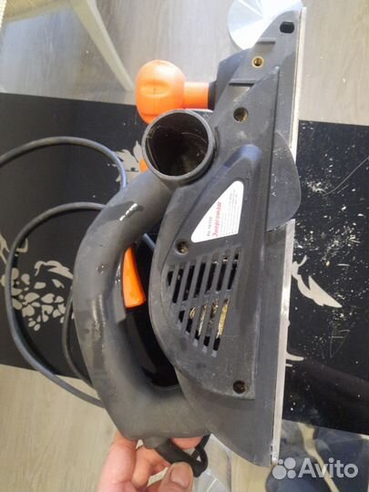 Рубанок электрический бу