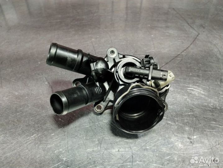 Термостат Mercedes C-Class W204 M271 1.8TI 2010