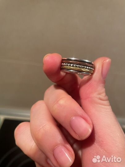 Серебряное кольцо индийское с крутящейся вставкой