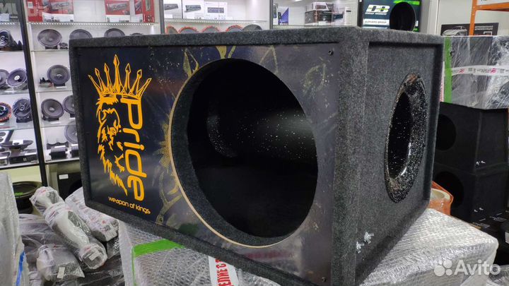 Короб на трубе с раскрывом, щелевой