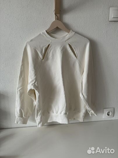 Свитшот хлопковый с вырезами на груди Befree