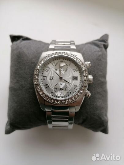 Часы наручные женские LR новые